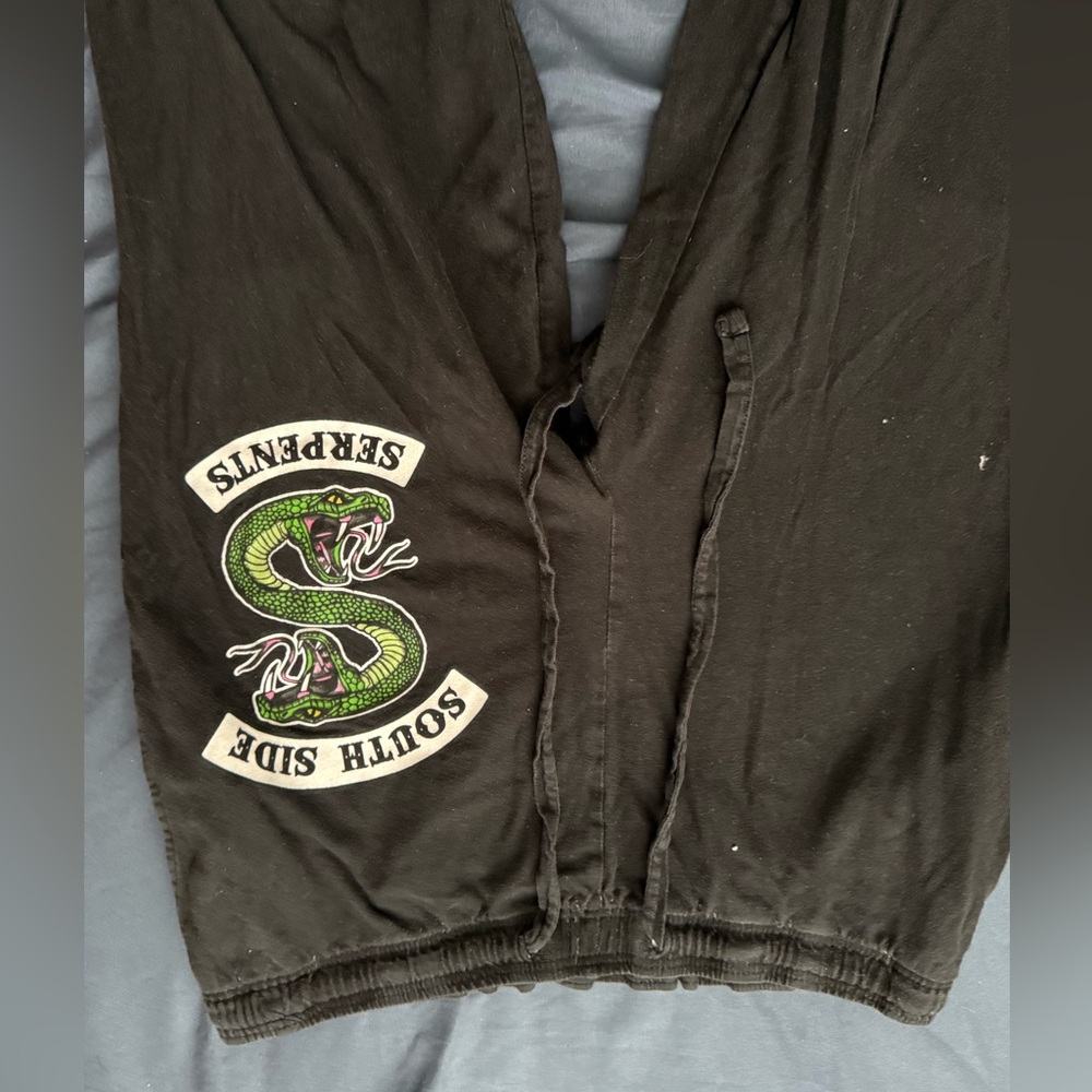 Pants medium